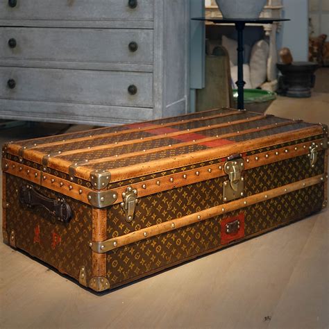 original louis vuitton trunk.